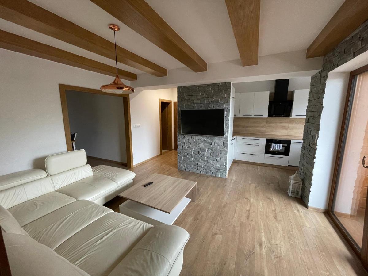 Apartman 21, Apartmanovy Dom Romantika, Trangoska, Chopok Juh Horna Lehota Экстерьер фото